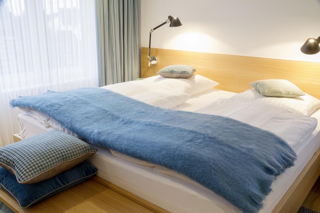 Landhotel & Restaurant Walsers إيفرينغن-كيرشن الغرفة الصورة